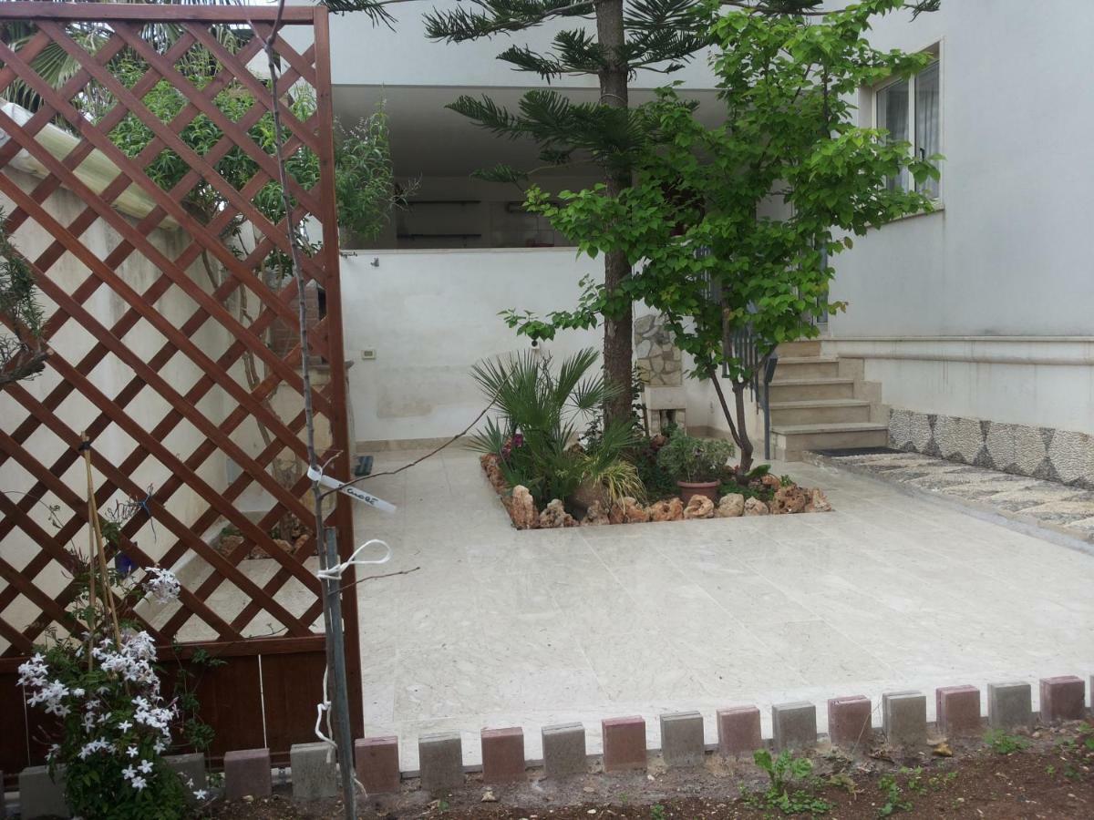Apartamento Giardino Fiorito Trapani Exterior foto